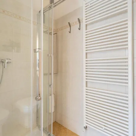 Appartamento New! Casa Giulia - Soggiorna Nel Cuore Di Con Terrazza E Parcheggio Privato Gorizia