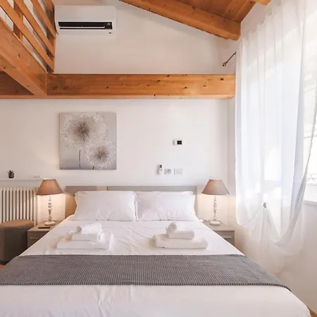 New! Casa Giulia - Soggiorna Nel Cuore Di Con Terrazza E Parcheggio Privato
